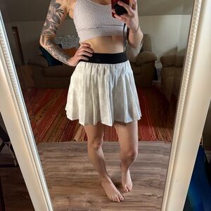 JoyLab White Skirt with black Waistband Pickleball Athletic Golf Tennis